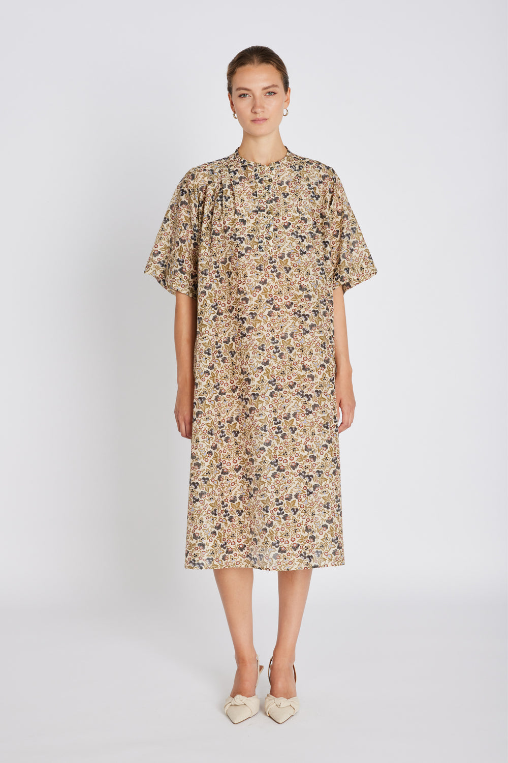 Heartmade HMVesan kjole DRESSES 116 Golden-sand