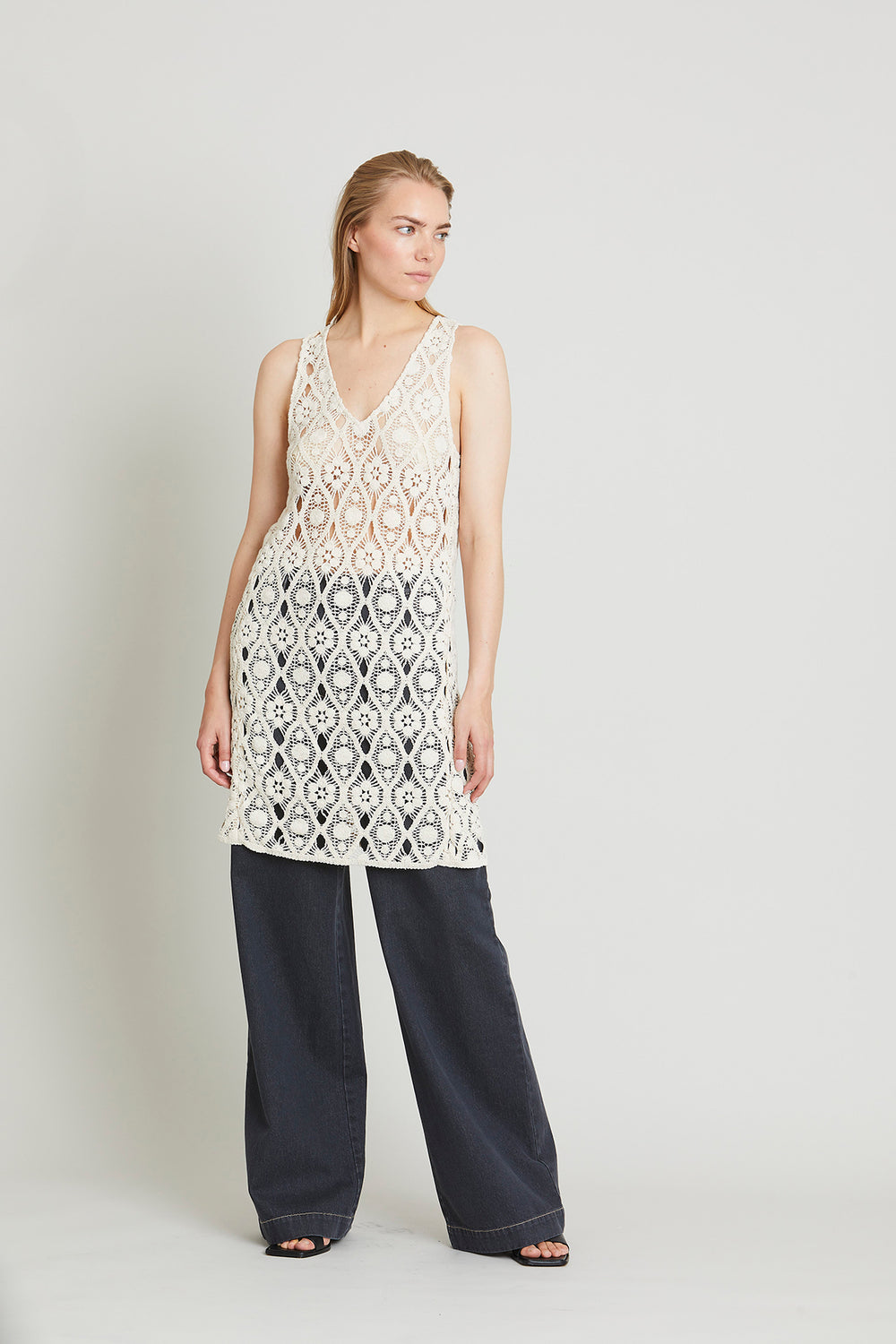 Heartmade Varda kjole DRESSES Sand