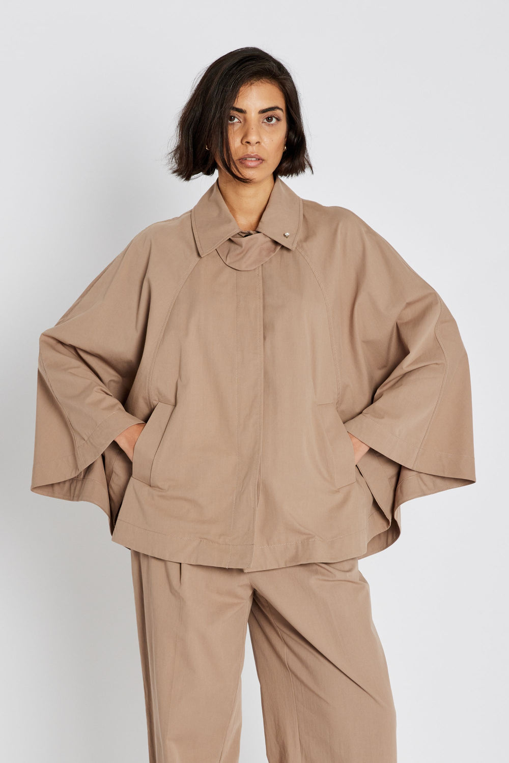 Heartmade HMBarber kappejakke CAPE 85 Shitake