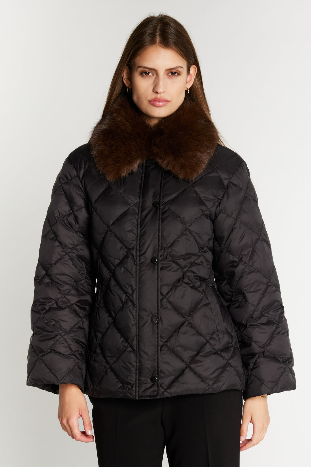Heartmade HMBiate jakke OUTERWEAR 900 Black
