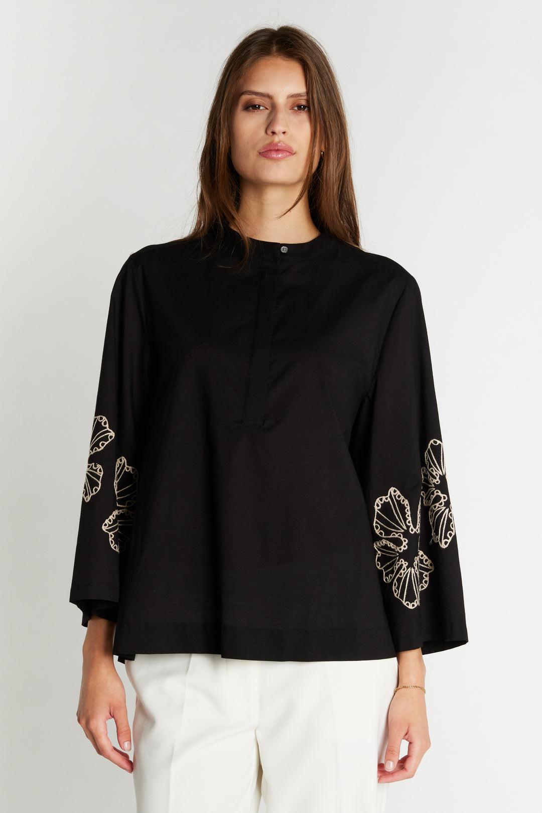 Heartmade HMMielo bluse BLOUSE 907 Black embroidery