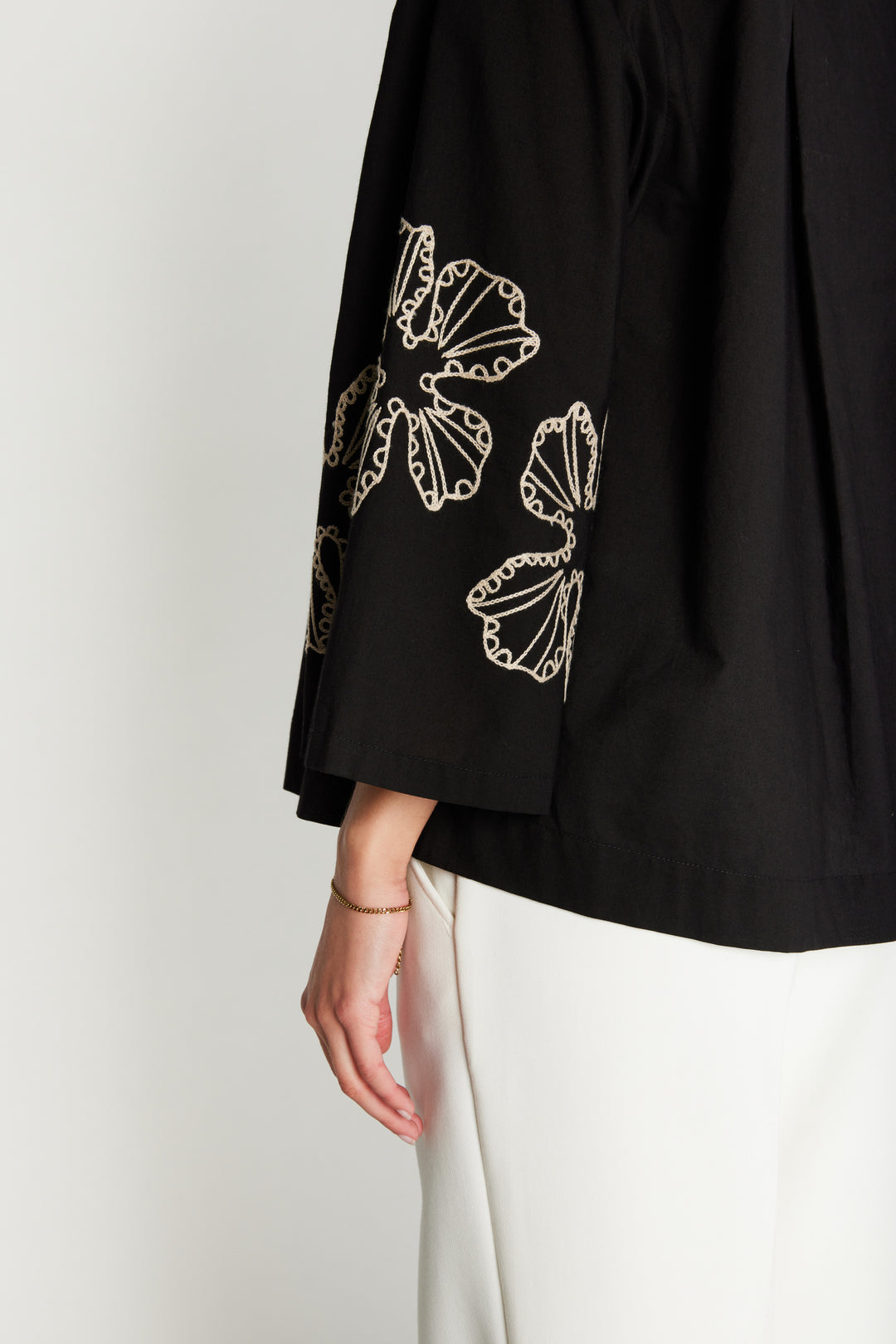 Heartmade HMMielo bluse BLOUSE 907 Black embroidery