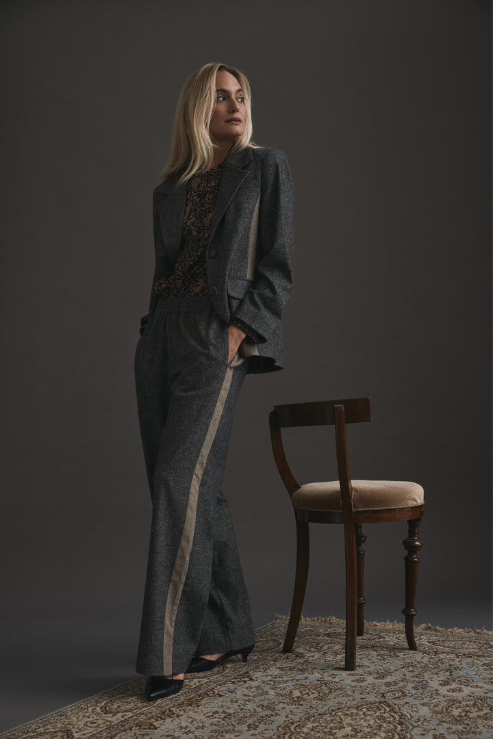 Heartmade HMNikon bukser TROUSERS 411 Stone ash