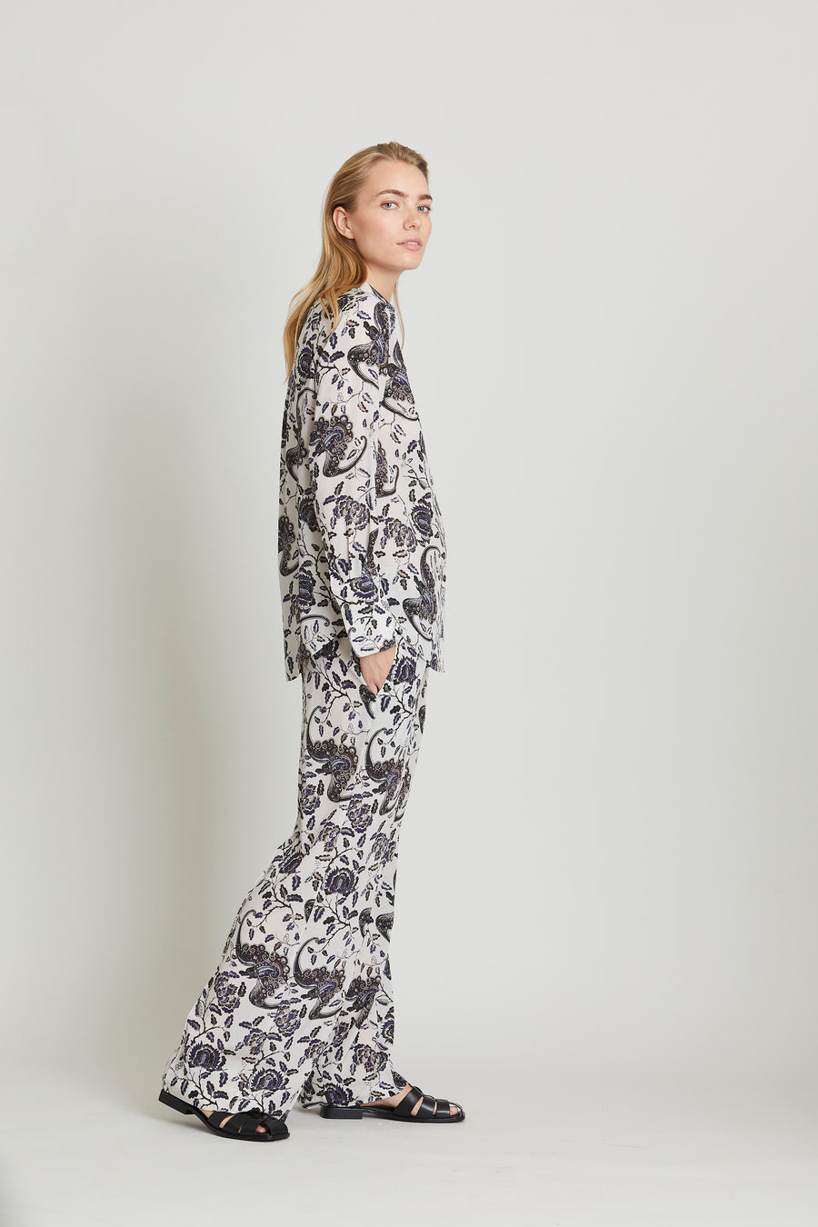 HEARTMADE Noran Pants Light Fawn main image 0